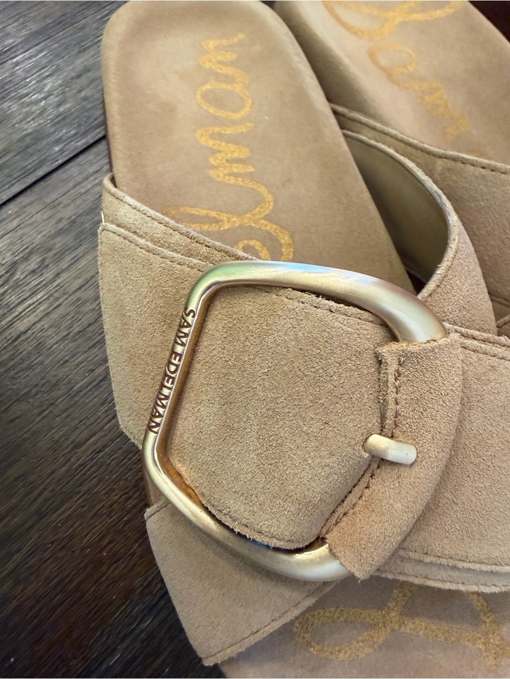 NIB Sam Edelman Darla Tan Suede Slide Sandals with Gold Buckle SZ 8.5 - Picture 5 of 9